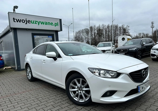 Mazda 6 cena 58900 przebieg: 198568, rok produkcji 2017 z Nałęczów małe 232